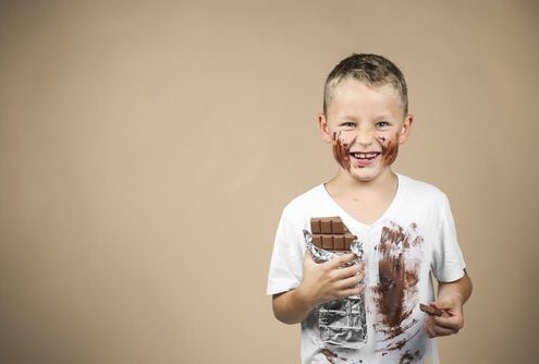 Come togliere le macchie di cioccolato su cotone